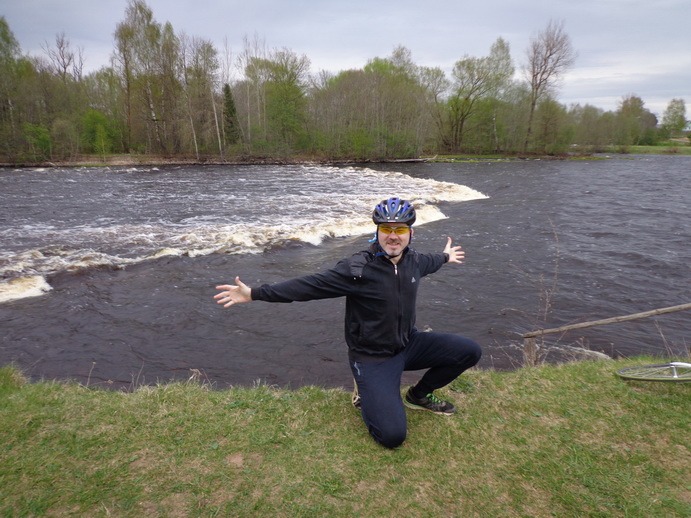 Под шум падающей воды